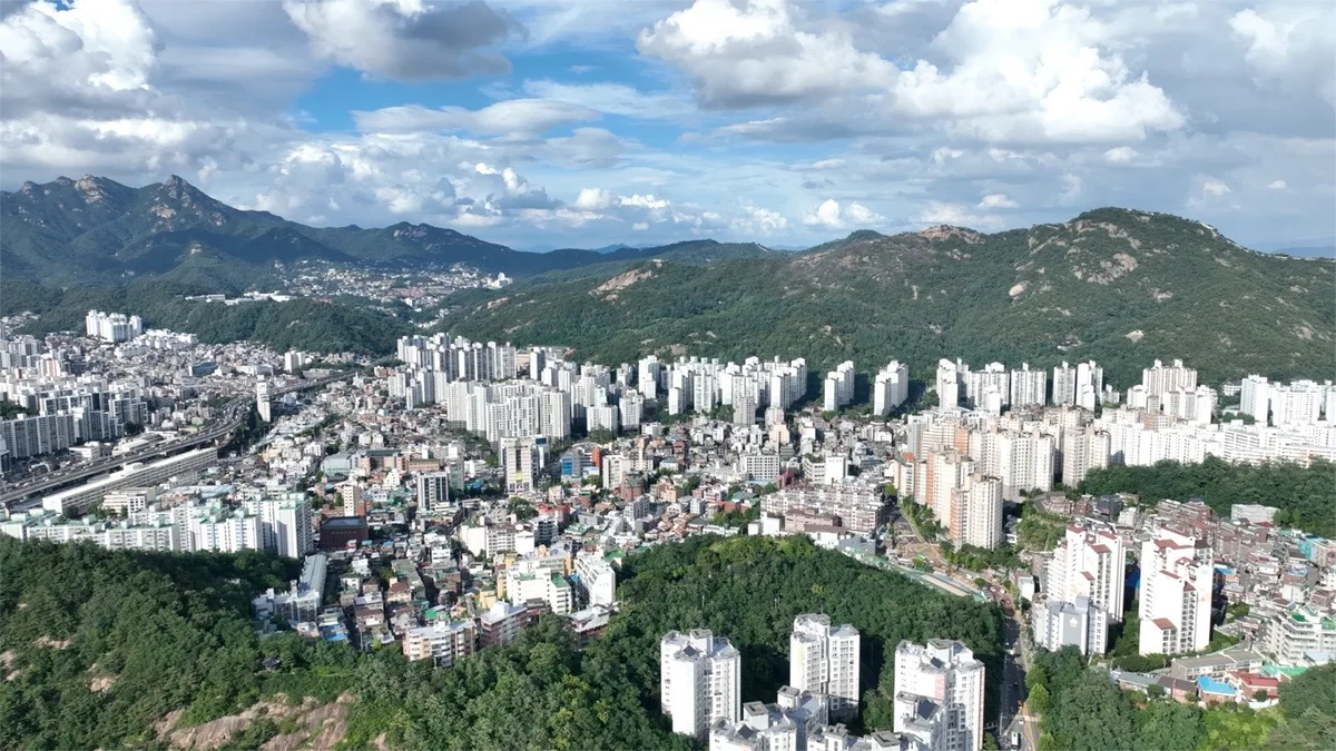 8월 29일 동네 한 바퀴가 찾아가는 곳은 홍제동과 미근동, 독립문이 있는 서울 서대문구입니다.
